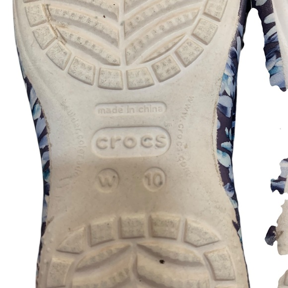 Crocs Discontinued Freesail Graphic Clogs Floral Size 10 Rare HTF EUC - Picture 7 of 10
